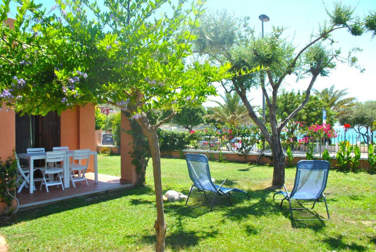 ארבאטקס Villa Stella Fronte Mare Porto Frailis מראה חיצוני תמונה